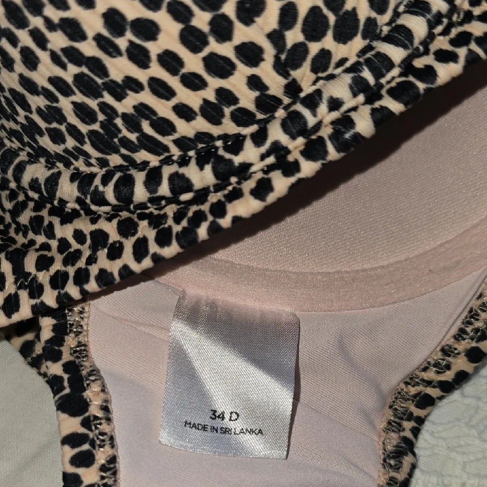 Shade & Shore Leopard Print Women's Bikini Set - Picture 4 of 6